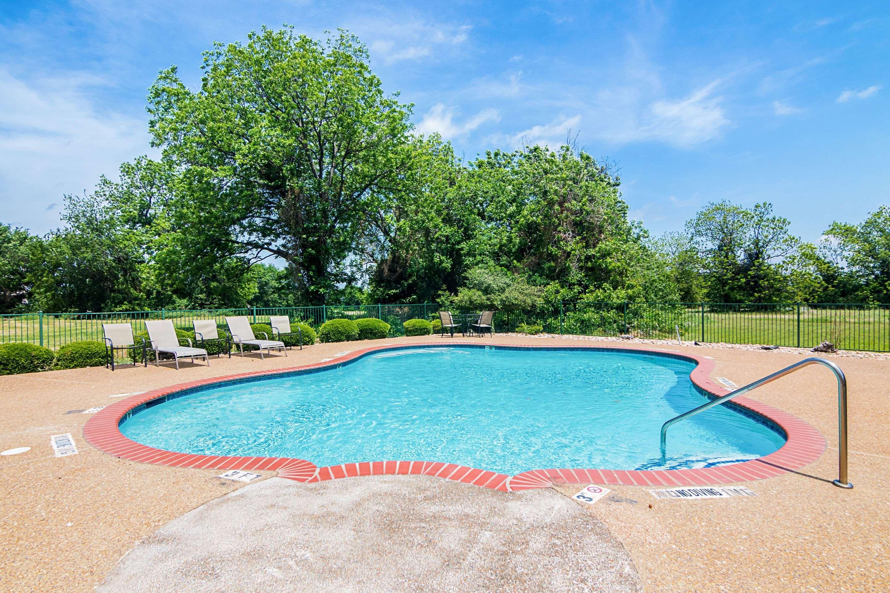 Quality Inn & Suites Garland - East Dallas Eksteriør billede