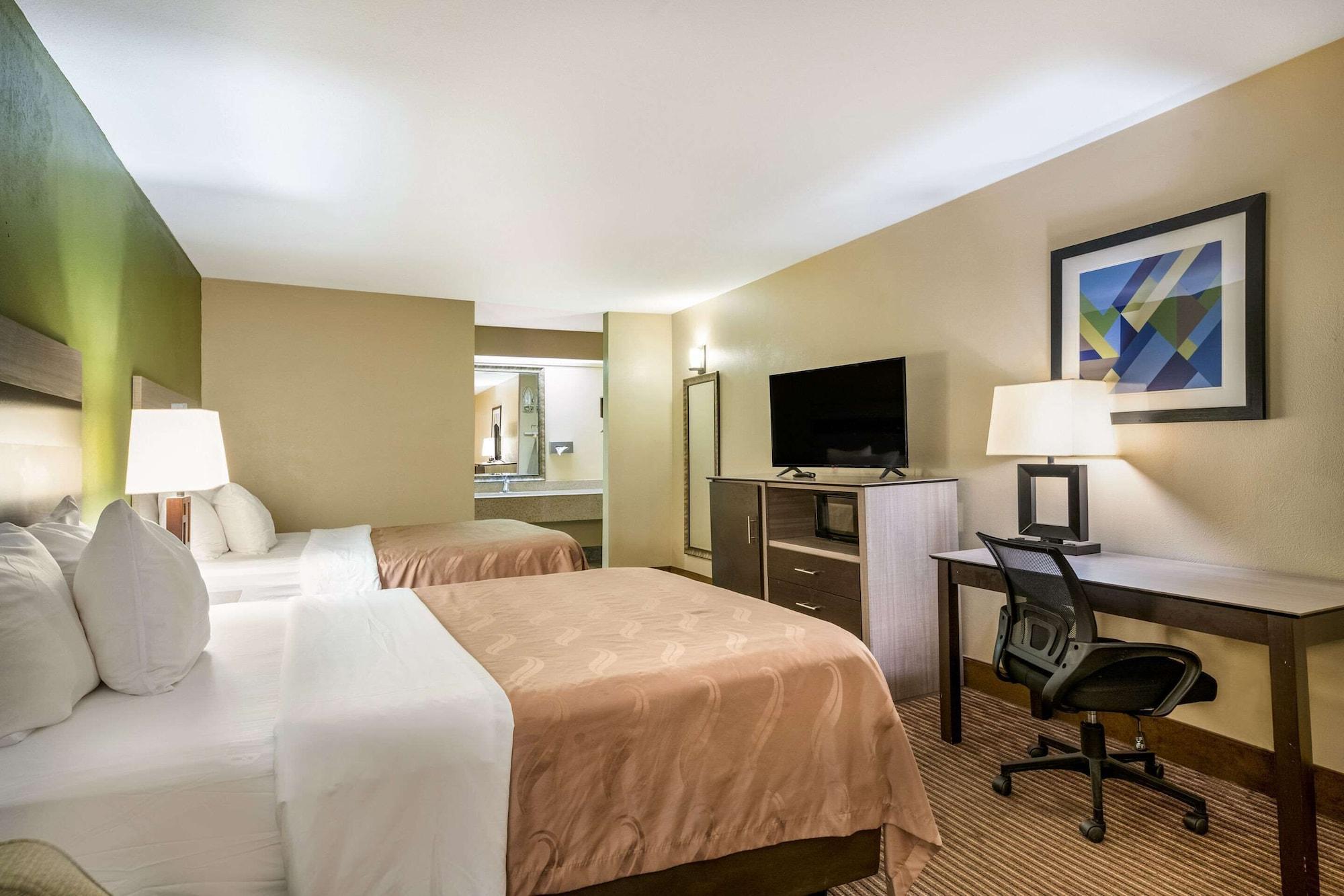Quality Inn & Suites Garland - East Dallas Eksteriør billede